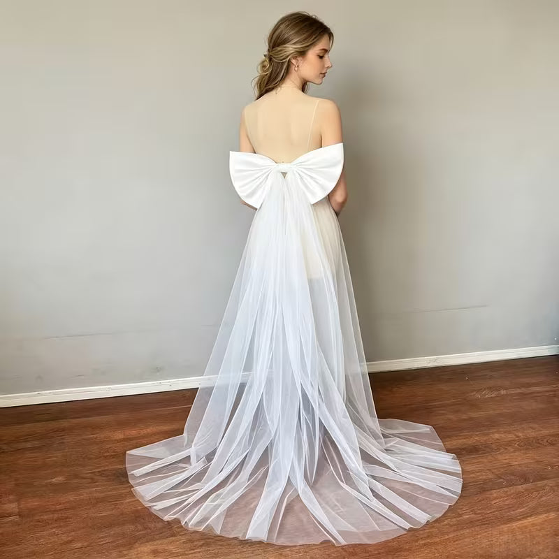 Women's Elegant Butterfly Train Wedding Dress – Floor-Length Bridal Gown with Oversized Back Bow