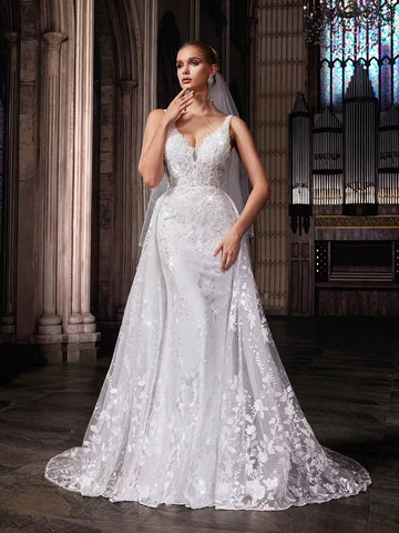 Women's Elegant Floral Embroidered Sleeveless Wedding Dress
