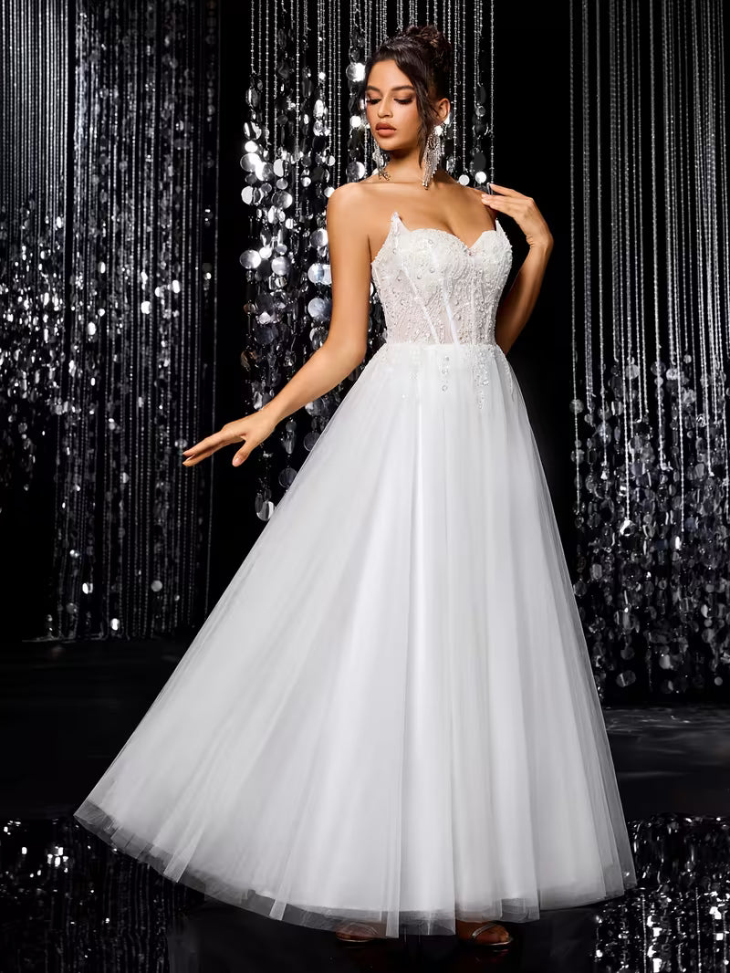 Women's Princess A-Line Wedding Dress – Sweetheart Neckline Beaded Bodice Tulle Ball Gown