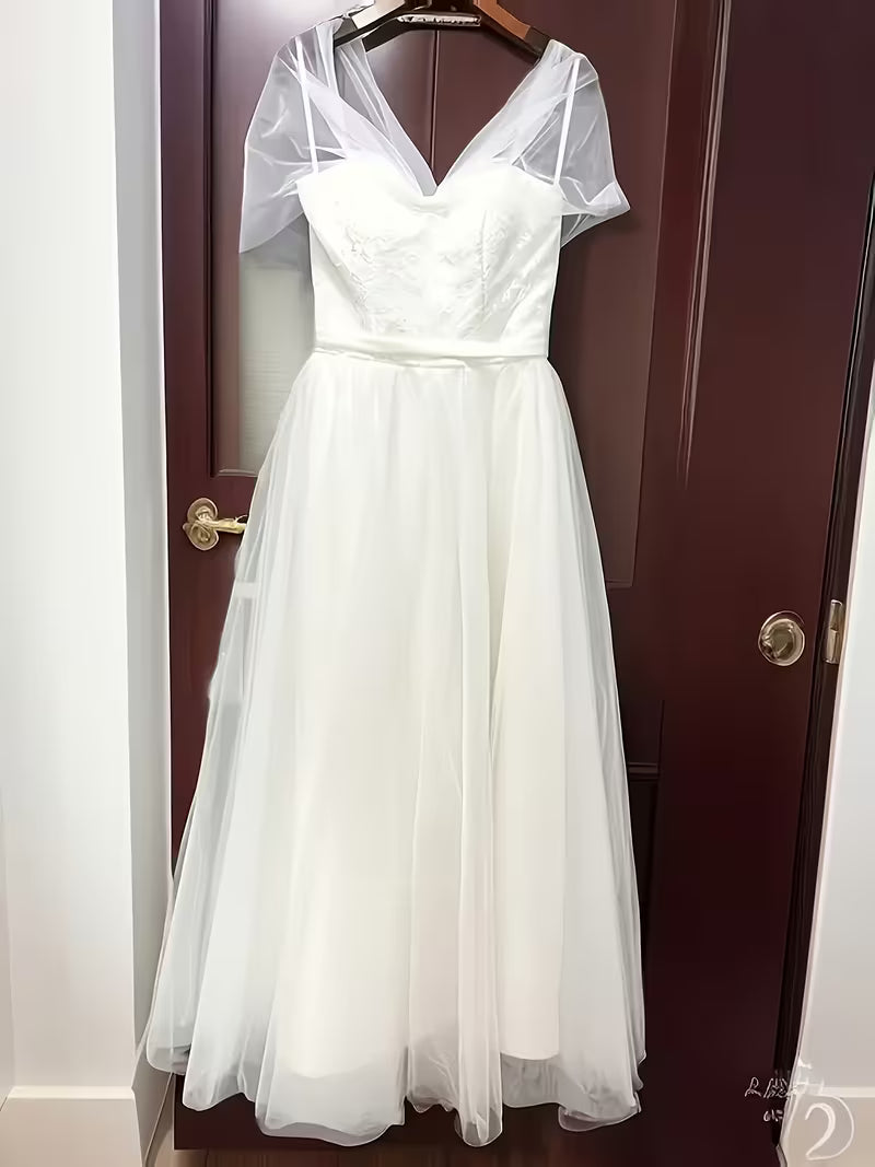 Women's Elegant White Off-Shoulder Tulle Wedding &amp; Evening Gown