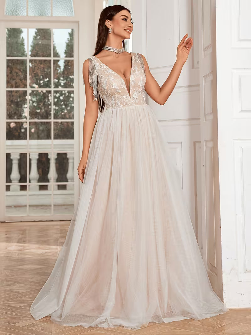 Women's Elegant Deep V-Neck Lace Wedding Dress – Full-Length Bridal Gown with Train